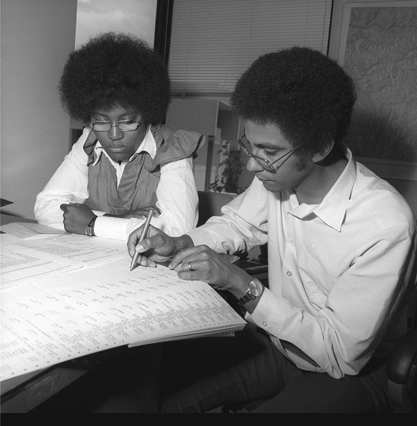 Warren with a student in 1973.