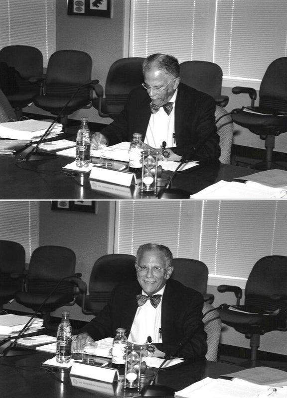 Warren chairing an NSB meeting.